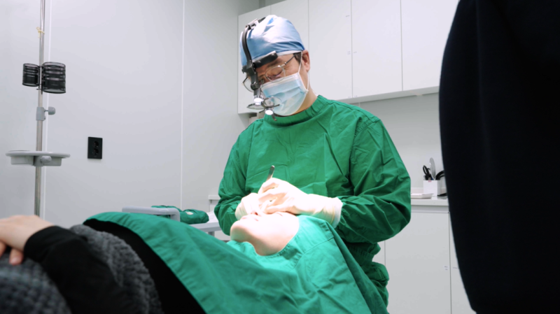 강남역눈재수술 고민된다면? '이것'부터 확인하세요