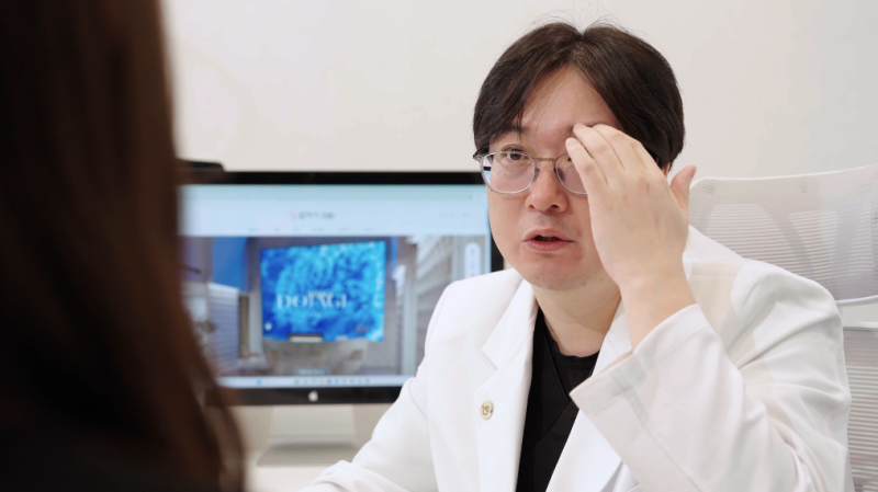 안검하수 눈매교정술 절개 vs 비절개 나에게 맞는 기준은